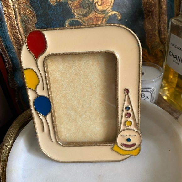 Vintage clown and balloons heavy enamel paint and brass picture frame - Picture 1 of 2